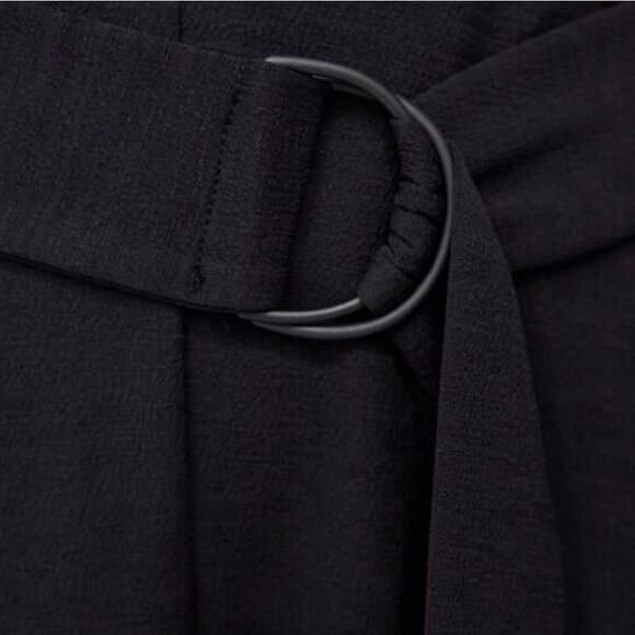 Zara Women's V-Neck 1/2 Sleeve Jumpsuit D-Ring Belt Black Size XL - Picture 7 of 7